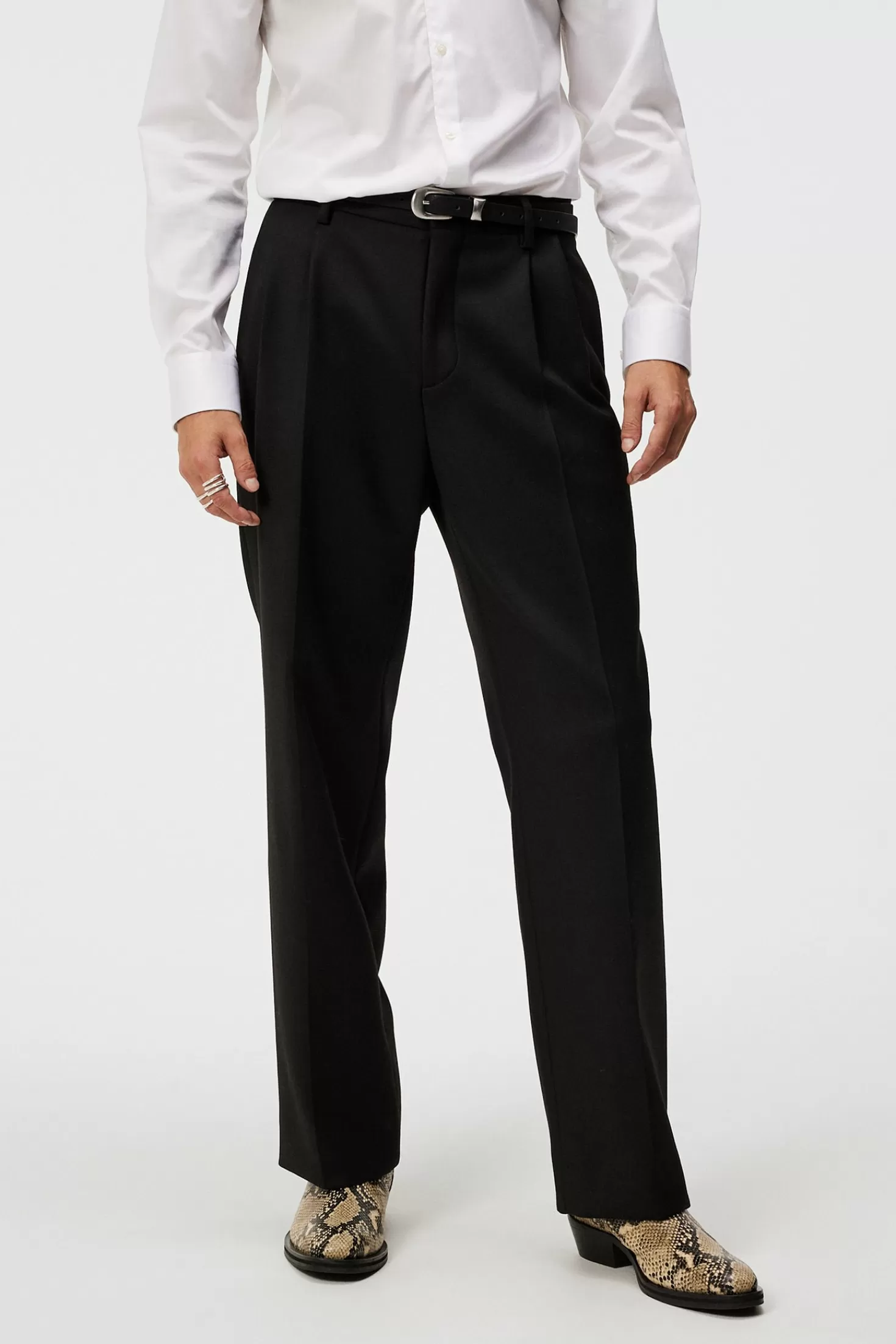 Byxor<J.Lindeberg Haij Double Pleat Pants Black