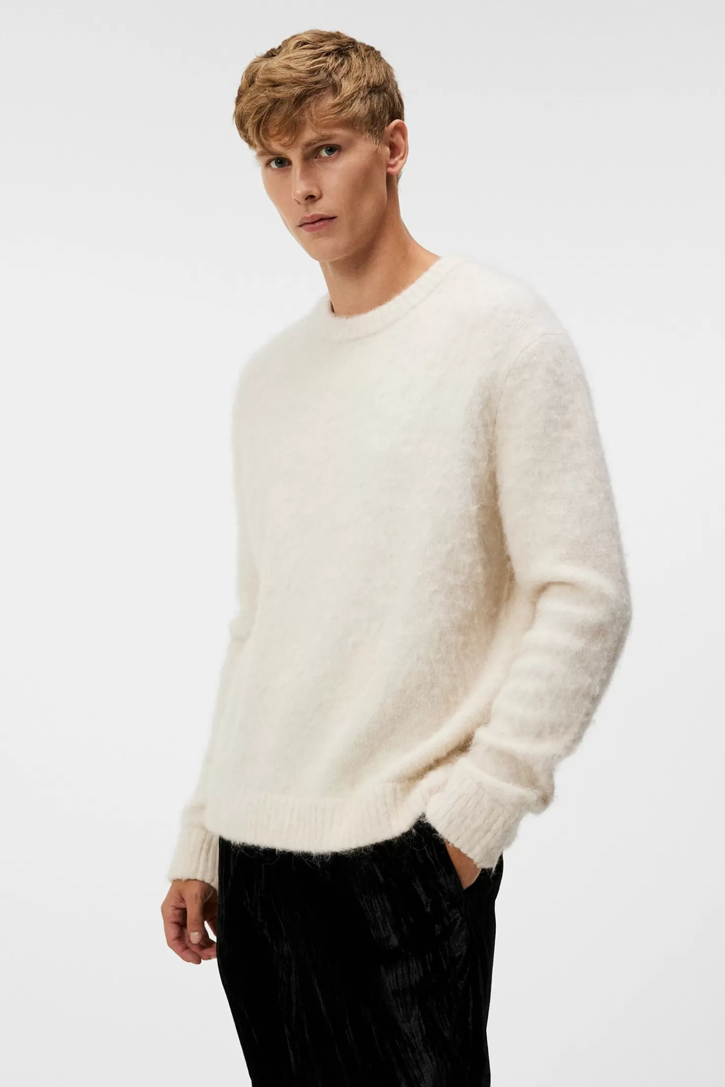 Stickat<J.Lindeberg Harold Hairy Knit Crew Cloud White